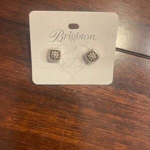 NWT Brand new, never worn Brighton Silver Daisy Days Mini Post Stud Earrings